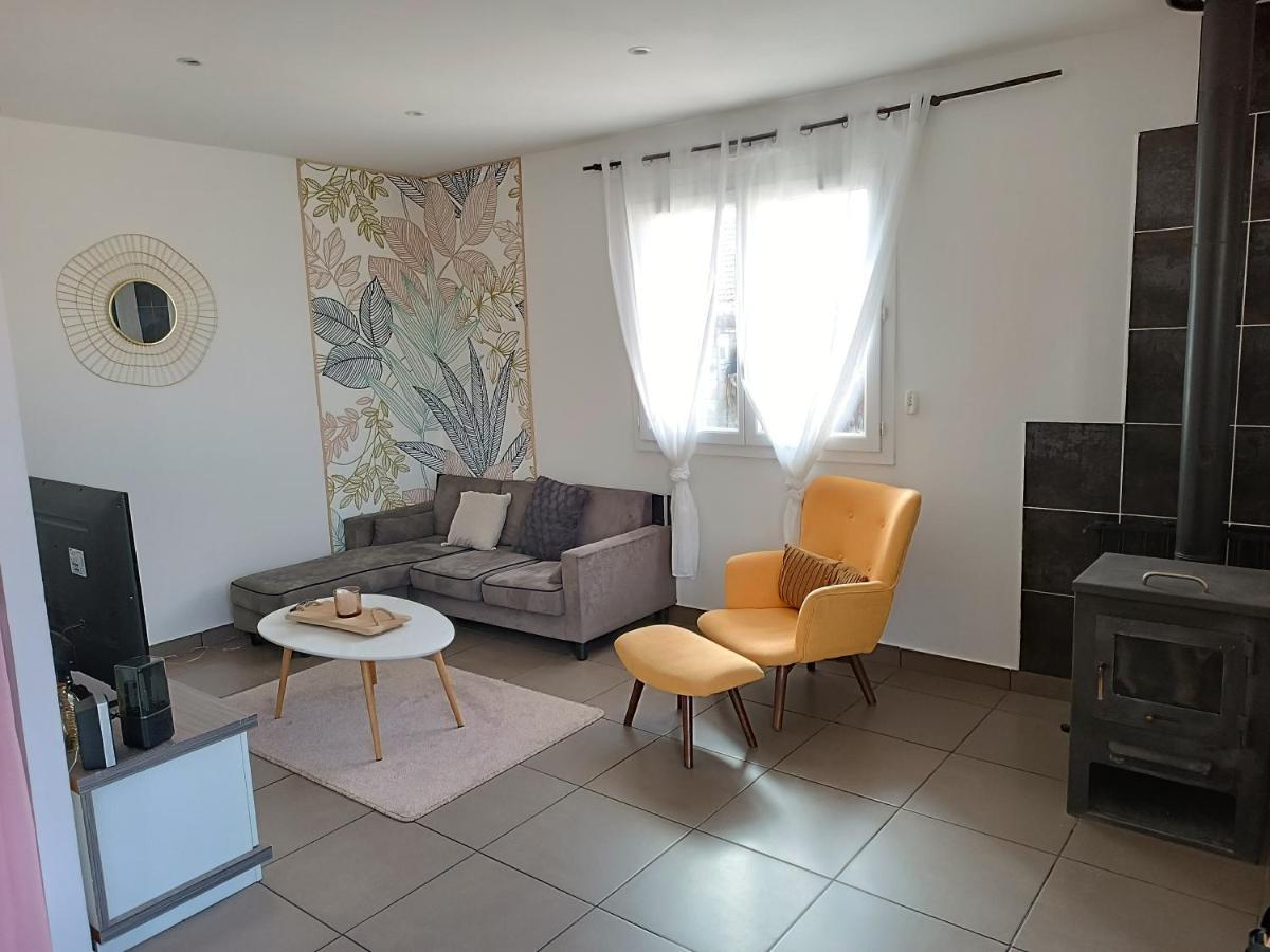 Appartement Dans Notre Maison Domessin Extérieur photo