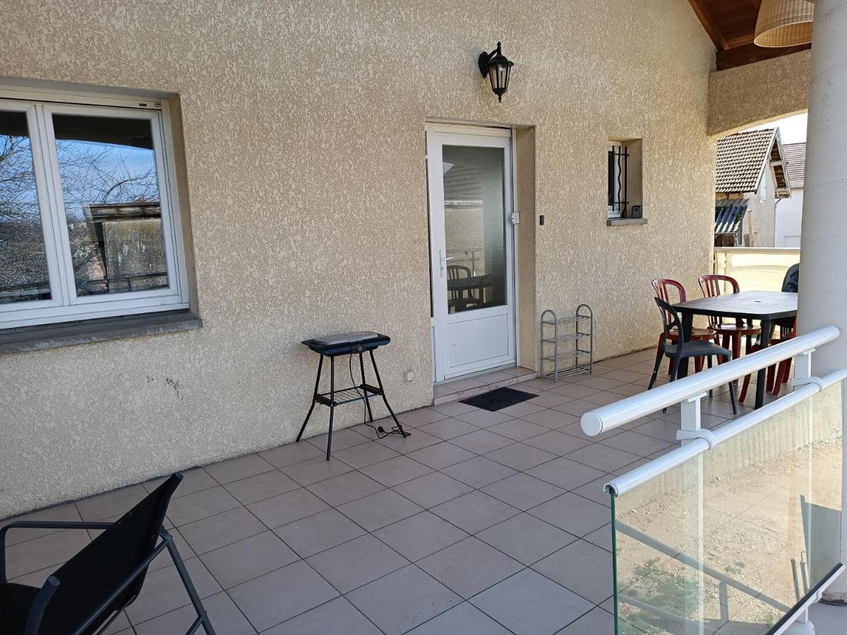 Appartement Dans Notre Maison Domessin Extérieur photo