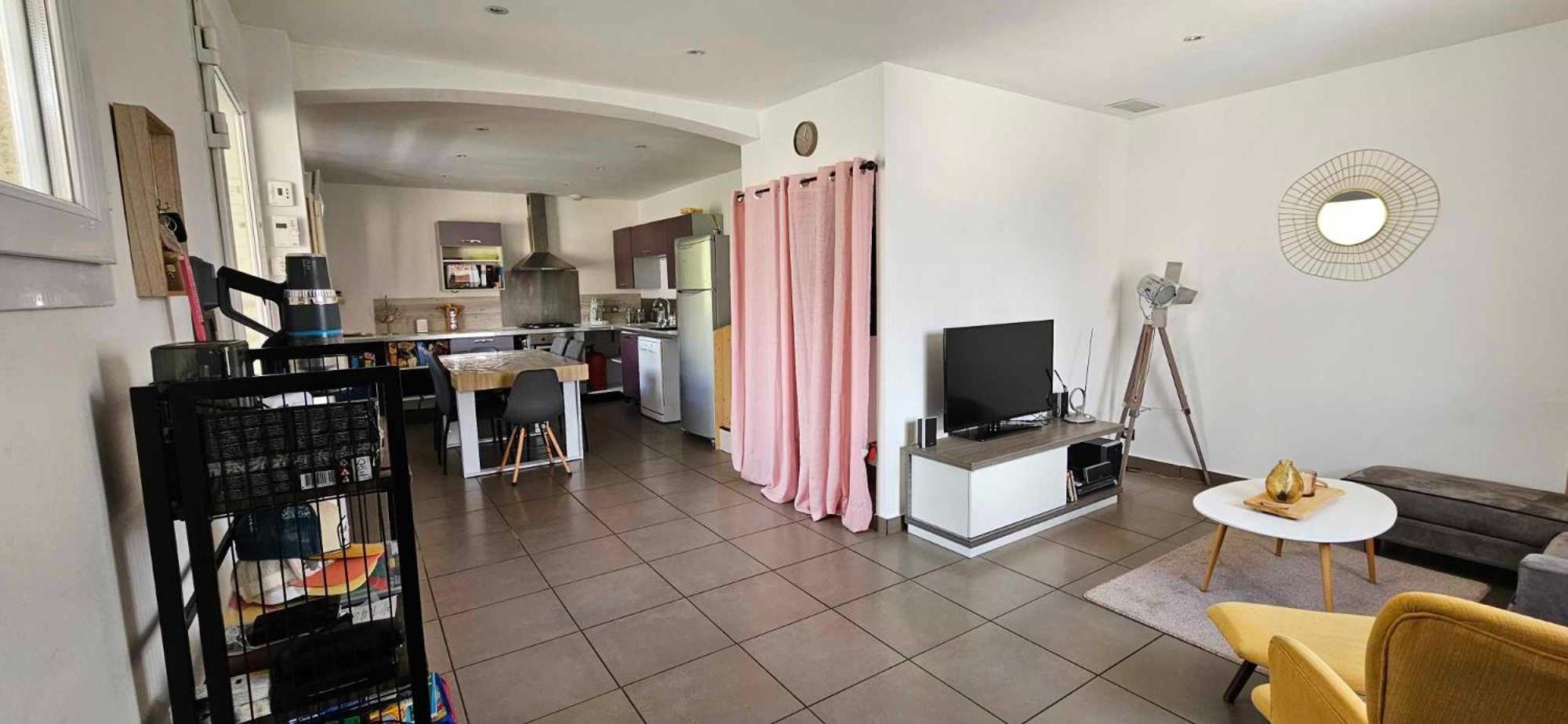 Appartement Dans Notre Maison Domessin Extérieur photo